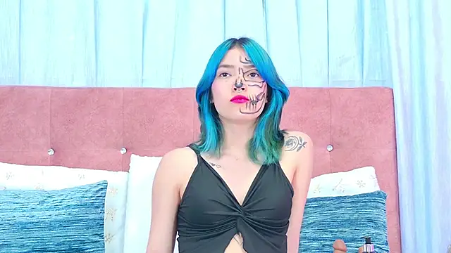 AlliciaKim online show from 10.29.25