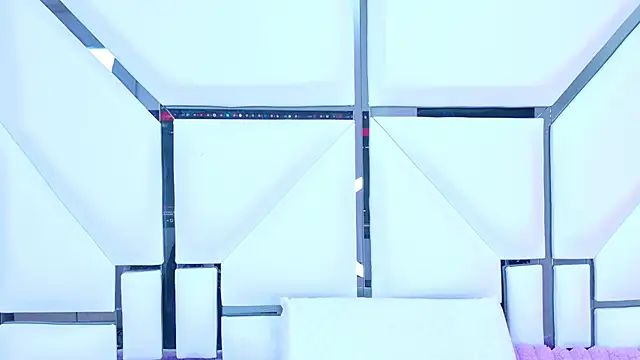 AlliciaKim online show from 02.20.26