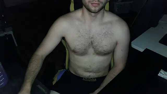 Snapshot of Ironman220 chatting on 12.04.25 Ironman220 online show from 12.04.25