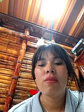 Snapshot of amazonafit_ chatting on 04.23.26 amazonafit online show from 04.23.26