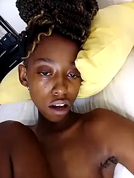 02Boitybaby online show from 12.13.24