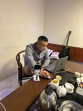 ShaoZian 1 online show from 11.07.25