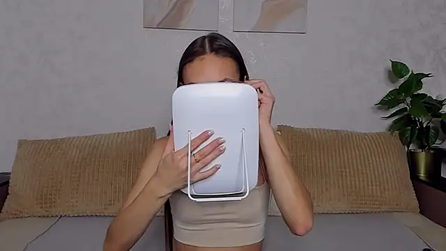 Snapshot of ChloeTeles_ chatting on 01.18.25 ChloeTeles  online show from 01.18.25