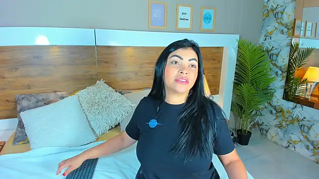 EmaBakker online show from 03.02.25