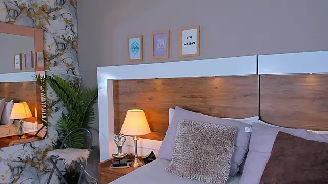 EmaBakker online show from 03.14.26