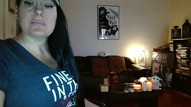 Snapshot of mandaloriangirls chatting on 01.09.26 mandaloriangirls online show from 01.09.26