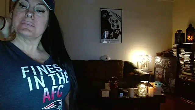 Snapshot of mandaloriangirls chatting on 01.18.26 mandaloriangirls online show from 01.18.26