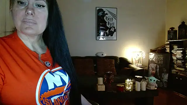 Snapshot of mandaloriangirls chatting on 02.01.26 mandaloriangirls online show from 02.01.26