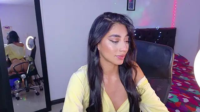 JulietaCheerr online show from 12.17.25