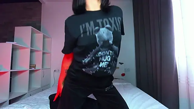 Snapshot of AddictedSabi chatting on 10.21.25 AddictedSabi online show from 10.21.25