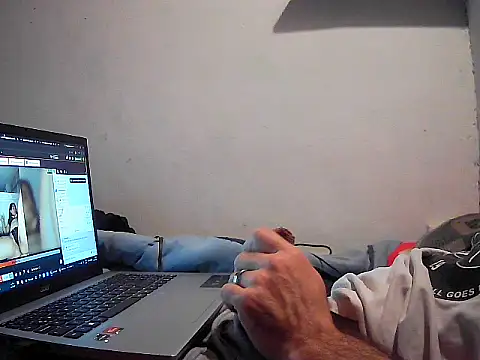 Snapshot of Lolosalvage83 chatting on 07.26.26 Lolosalvage83 online show from 07.26.26