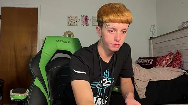 twentywithafelonyy online show from 11.25.25