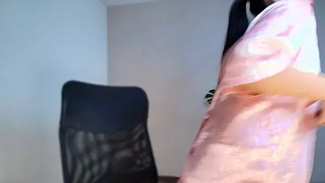 auroracaruso11 online show from 01.13.26