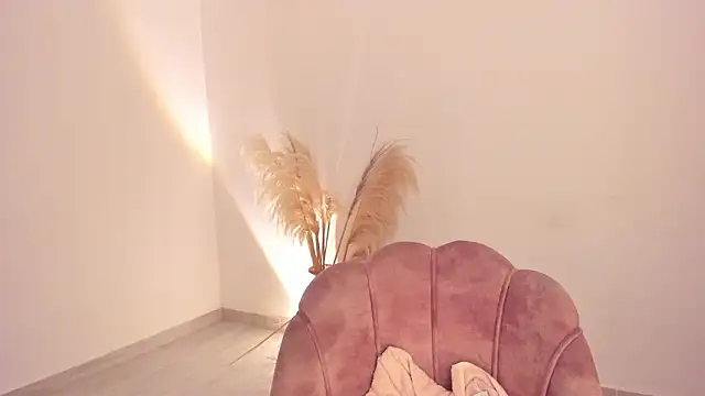 amelie murphy  online show from 03.17.26