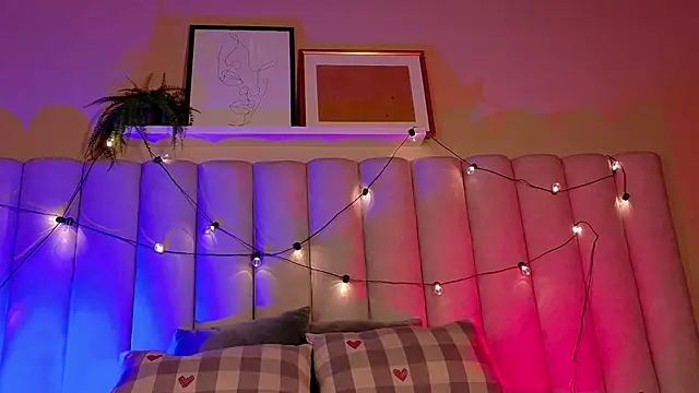 ParisFox  online show from 02.03.26