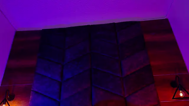 Snapshot of ParisFox_ chatting on 02.05.26 ParisFox online show from 02.05.26