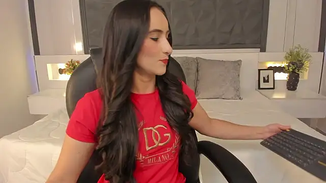 SaraGomez1 online show from 02.26.26