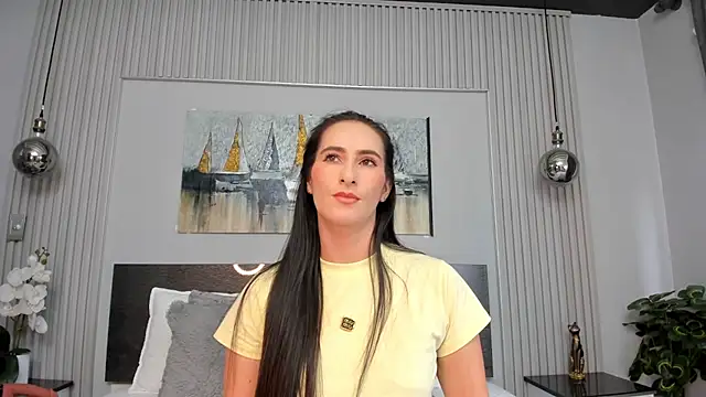 Snapshot of SaraGomez1 chatting on 06.03.26 SaraGomez1 online show from 06.03.26