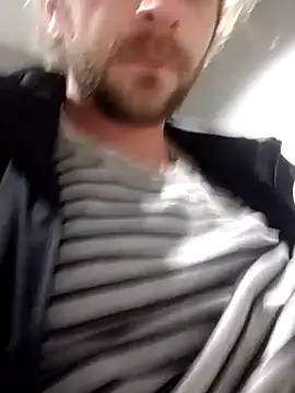 QcMisterv13 online show from 12.14.24