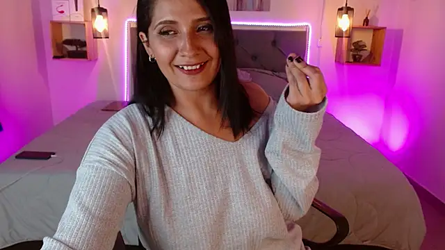 Snapshot of emily_leinner chatting on 01.15.25 emily leinner online show from 01.15.25