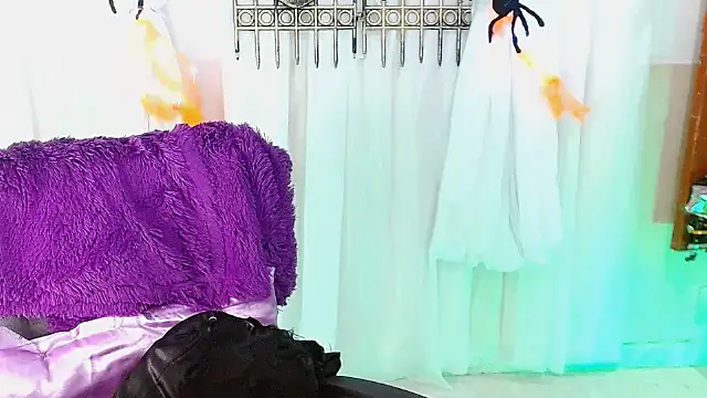 Marybaby 69 online show from 10.21.25