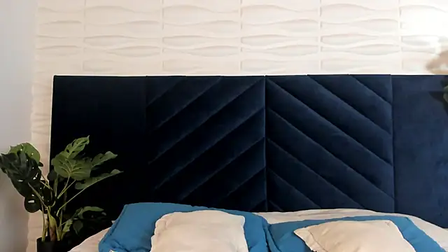 Andy Joy  online show from 10.18.25