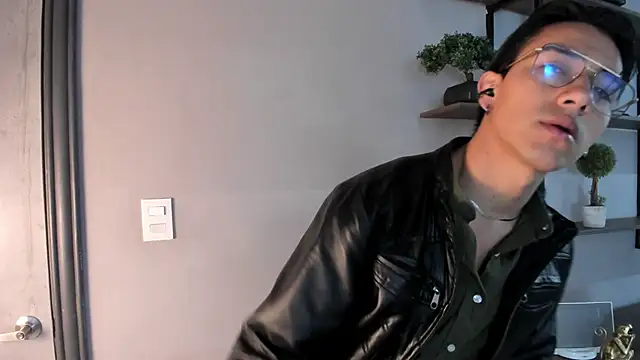 Snapshot of Andy_Joy_ chatting on 02.14.26 Andy Joy online show from 02.14.26