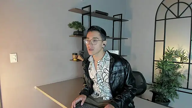 Snapshot of Andy_Joy_ chatting on 03.05.26 Andy Joy online show from 03.05.26