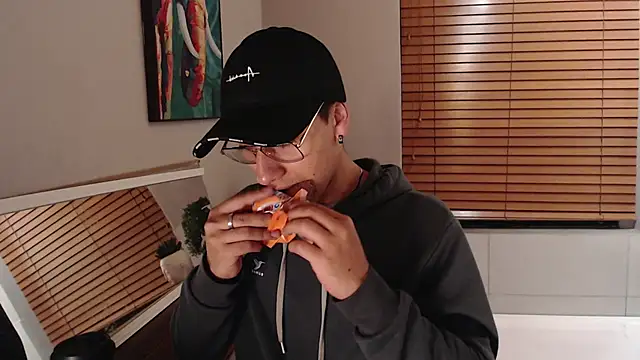 Snapshot of Andy_Joy_ chatting on 03.18.26 Andy Joy online show from 03.18.26