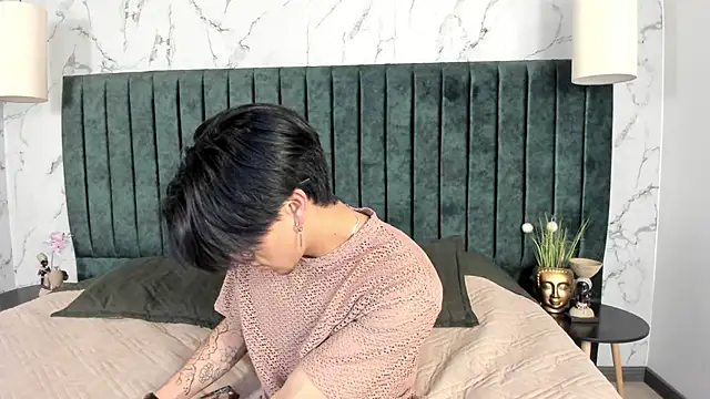 Andy Joy  online show from 04.30.26