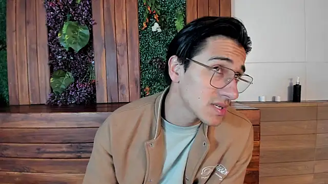 Andy Joy  online show from 06.06.26
