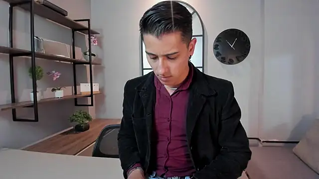 Andy Joy  online show from 08.04.26