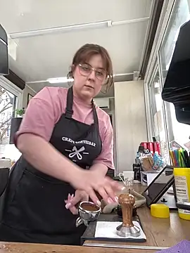 cinnabon  online show from 03.14.25