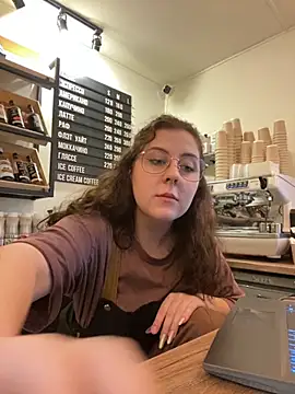 cinnabon  online show from 10.06.25