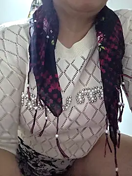 Snapshot of Erotica333 chatting on 06.19.26 Erotica333 online show from 06.19.26