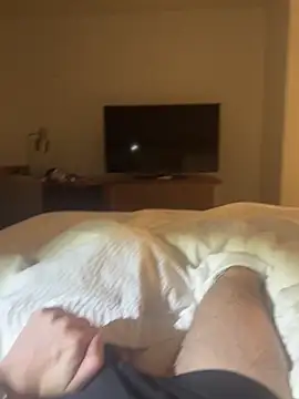 Snapshot of INboy95 chatting on 12.03.25 INboy95 online show from 12.03.25