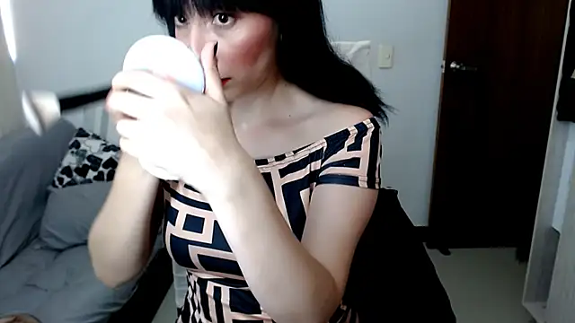 Snapshot of Laura-pervert chatting on 06.27.26 Laura-pervert online show from 06.27.26