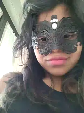 Snapshot of Bella_Luna18 chatting on 12.25.24 Bella Luna18 online show from 12.25.24