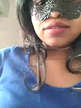 Snapshot of Bella_Luna18 chatting on 01.21.25 Bella Luna18 online show from 01.21.25