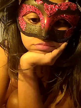 Snapshot of Bella_Luna18 chatting on 03.07.25 Bella Luna18 online show from 03.07.25