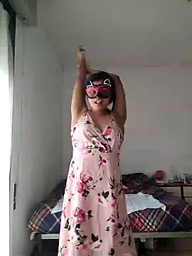 Snapshot of Bella_Luna18 chatting on 03.15.25 Bella Luna18 online show from 03.15.25