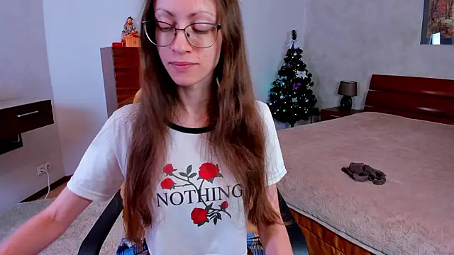 Pantyhose Mila online show from 01.06.26