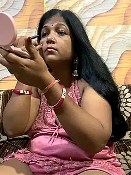 Snapshot of Tameesh_sexy_mistress chatting on 09.16.25 Tameesh sexy mistress online show from 09.16.25