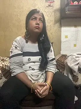 Snapshot of Tameesh_sexy_mistress chatting on 12.17.25 Tameesh sexy mistress online show from 12.17.25