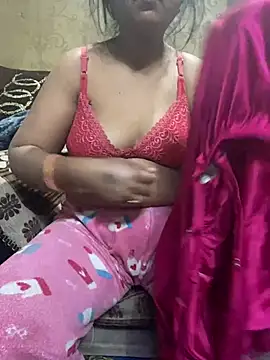 Snapshot of Tameesh_sexy_mistress chatting on 02.01.26 Tameesh sexy mistress online show from 02.01.26