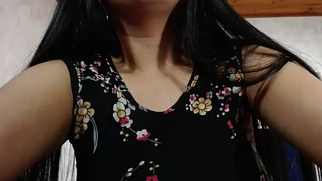 Snapshot of CarolineBrunx chatting on 09.29.25 CarolineBrunx online show from 09.29.25