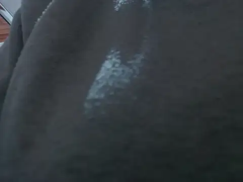 Snapshot of CarolineBrunx chatting on 10.24.25 CarolineBrunx online show from 10.24.25