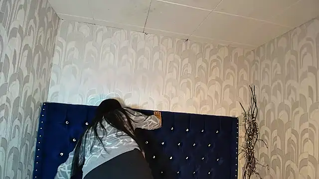 Snapshot of CarolineBrunx chatting on 01.13.26 CarolineBrunx online show from 01.13.26