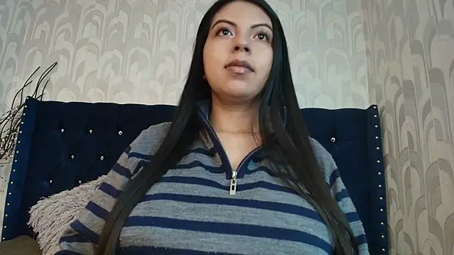 CarolineBrunx online show from 03.05.26