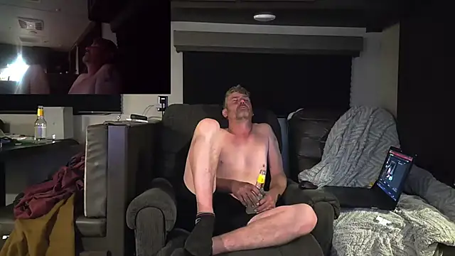 Snapshot of Cobra500hp chatting on 02.19.26 Cobra500hp online show from 02.19.26